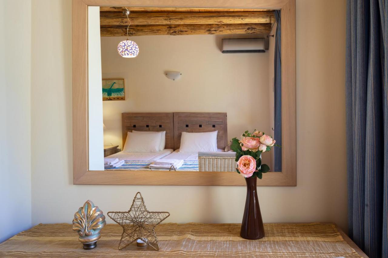 Villa Erontas - Private Heated Jacuzzi Makhairoi ภายนอก รูปภาพ