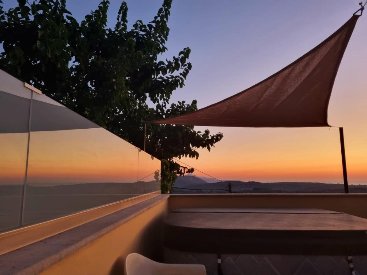 Villa Erontas - Private Heated Jacuzzi Makhairoi ภายนอก รูปภาพ